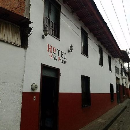 OYO Hotel San Pablo Pátzcuaro Buitenkant foto